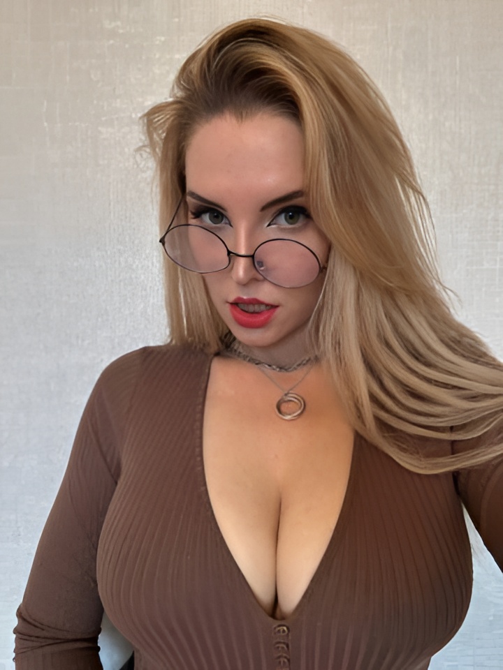 Даша привлекальеная девушка из Лабинск цена от 2000 руб