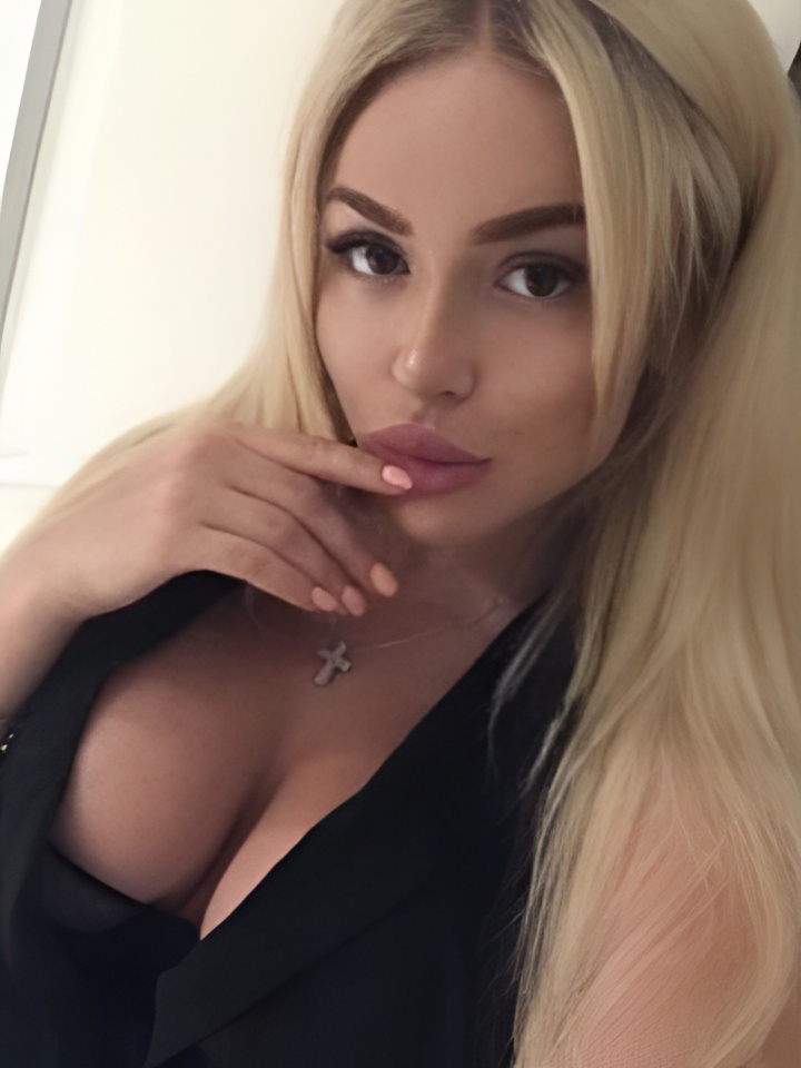 Леля привлекальеная девушка из Лабинск цена от 4000 руб