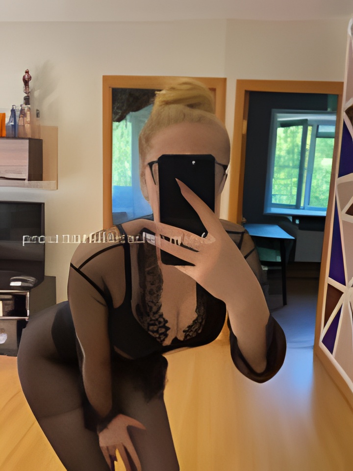 Индивидуалка София, доступна для личного знакомства от 10000 руб