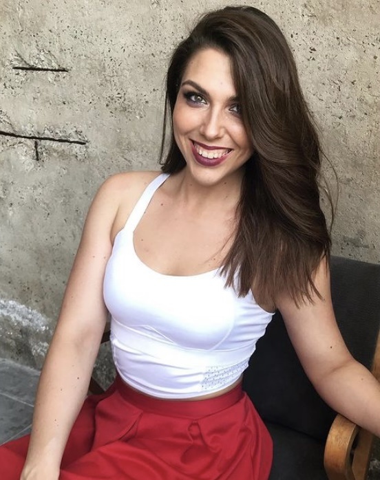 Азиза привлекательная девушка из Лабинск цена от 3500 руб