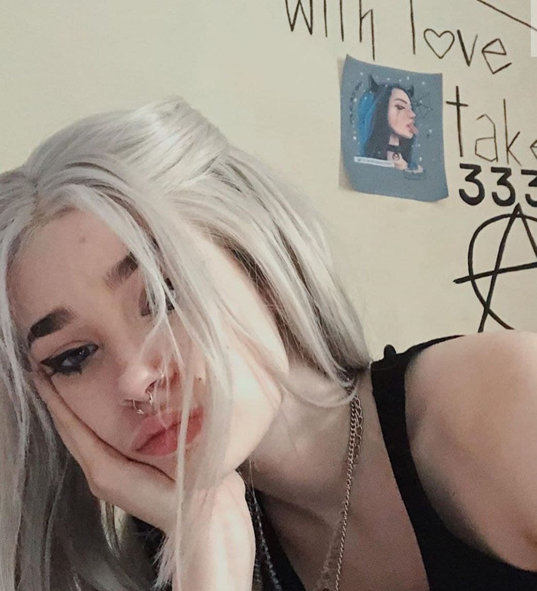 Таня привлекальеная девушка из Лабинск цена от 3500 руб