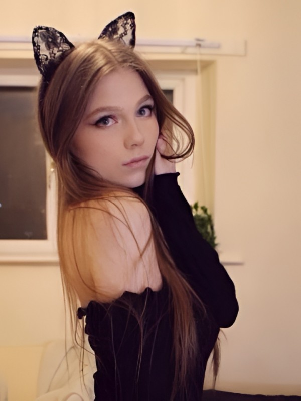 Мадина привлекательная девушка из Лабинск цена от 3000 руб