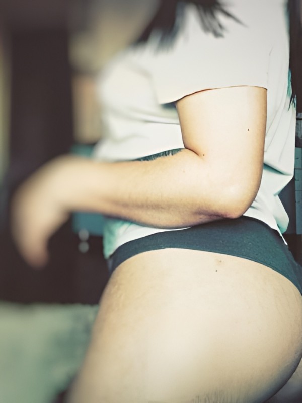 Нина привлекательная девушка из Лабинск цена от 5000 руб