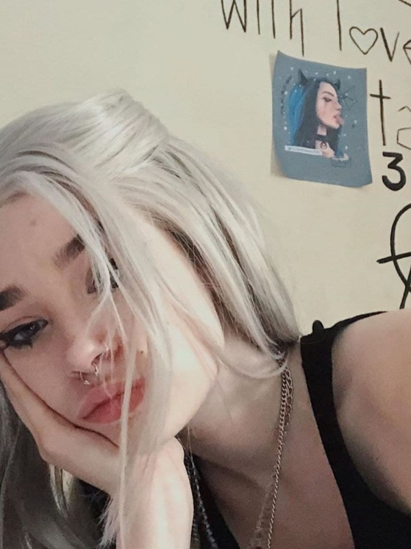 Таня привлекательная девушка из Лабинск цена от 3500 руб