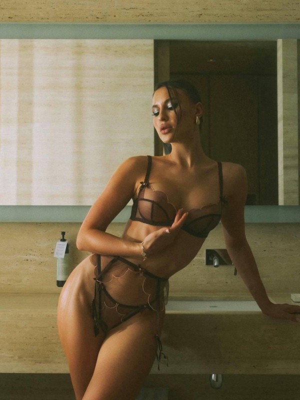 Марфа привлекательная девушка из Лабинск цена от 12000 руб